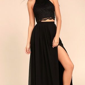 HOT PICK! 🔥 LuLu’s Black Lace 2-Piece Maxi Dress